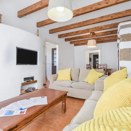 Princesa Ico Villa *